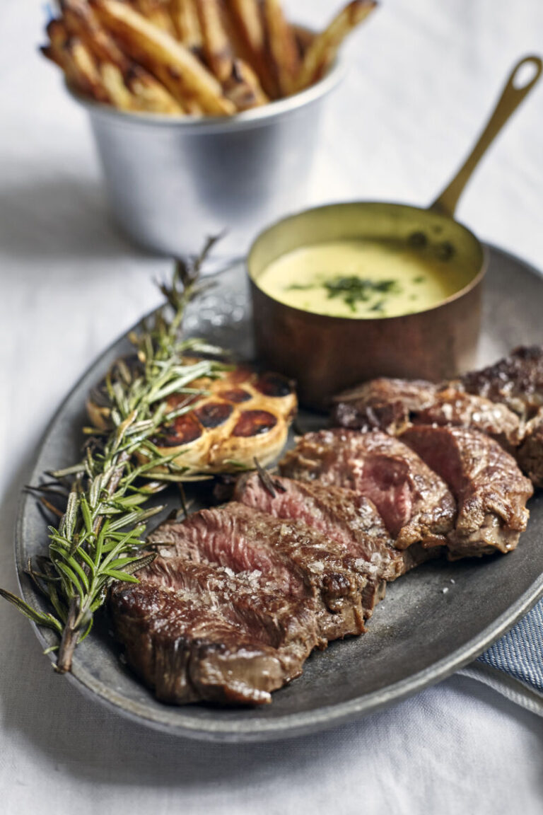 bøf bearnaise er en af de retter man bare MÅ kunne! Og bare rolig. Det ...